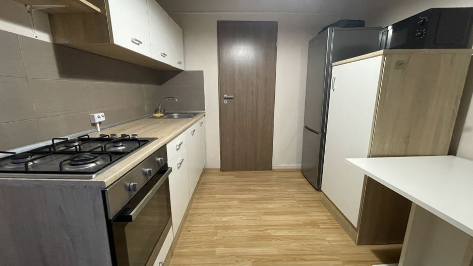 Apartament 2 camere,etajul 1,doua balcoane -zona Bucovina - Poză 1