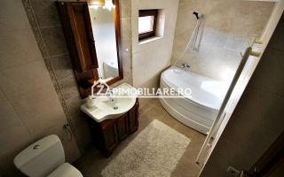 Casa 3 camere, 2 bai,1 garaj,teren 360 mp.zona Dambu Pietros - Poză 7