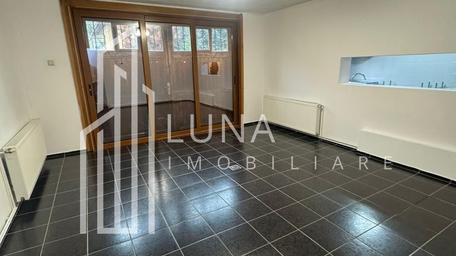 De inchiriat vila cu priveliste spectaculoasa - ideal spatiu comercial - Poză 14