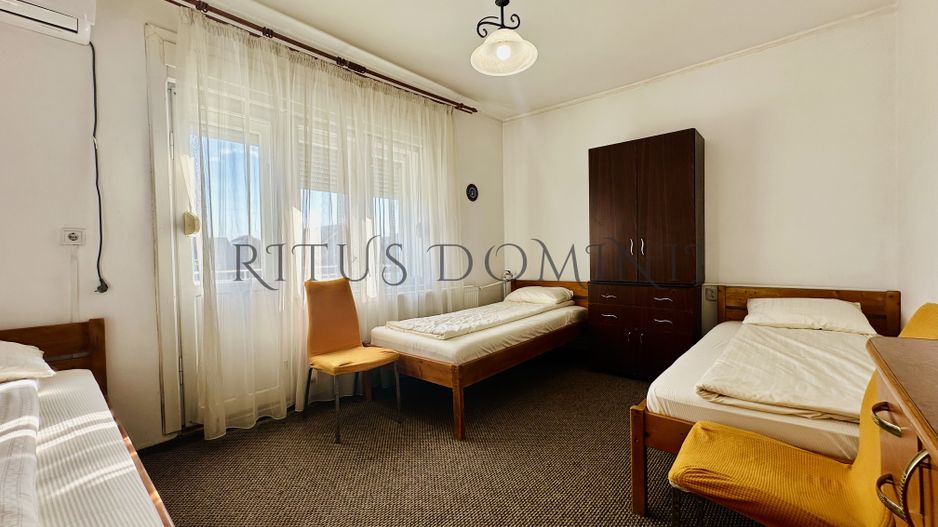 Apartament pentru 17 muncitori la Casa, Nufarul - Poză 4