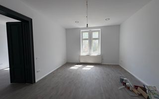 Apartament la casa I etajul 1 I B-dul Victoriei I Parcare - Poză 3