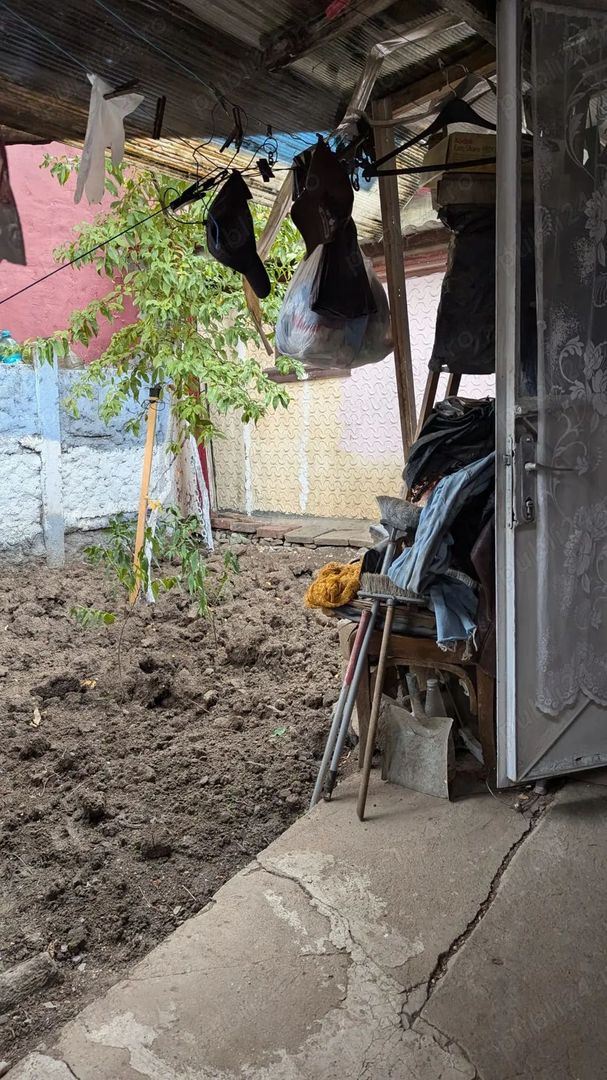 De vanzare casa + curte 197mp, zona Salaj - Poză 6