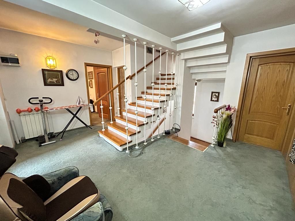 Vila Cocheta cu terasa 60mp /Cotroceni - Poză 18