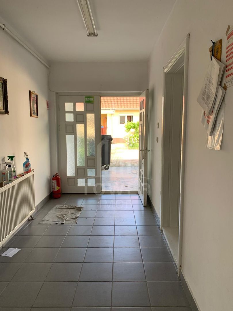 Spațiu comercial sau de birouri de închiriat în Zona Compa - Poză 6