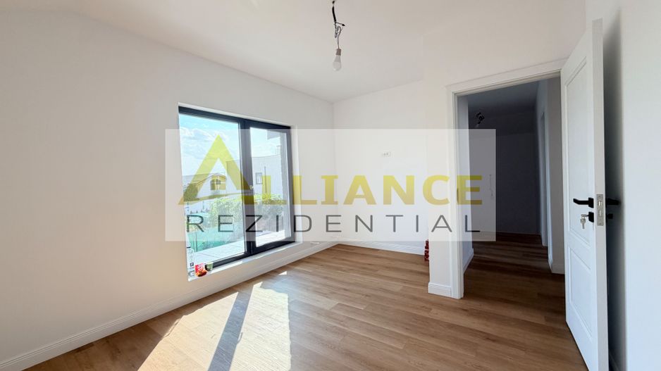 Casa P+M din caramida | Teren 280 mp | Incalzire in pardoseala si Tri - Poză 10