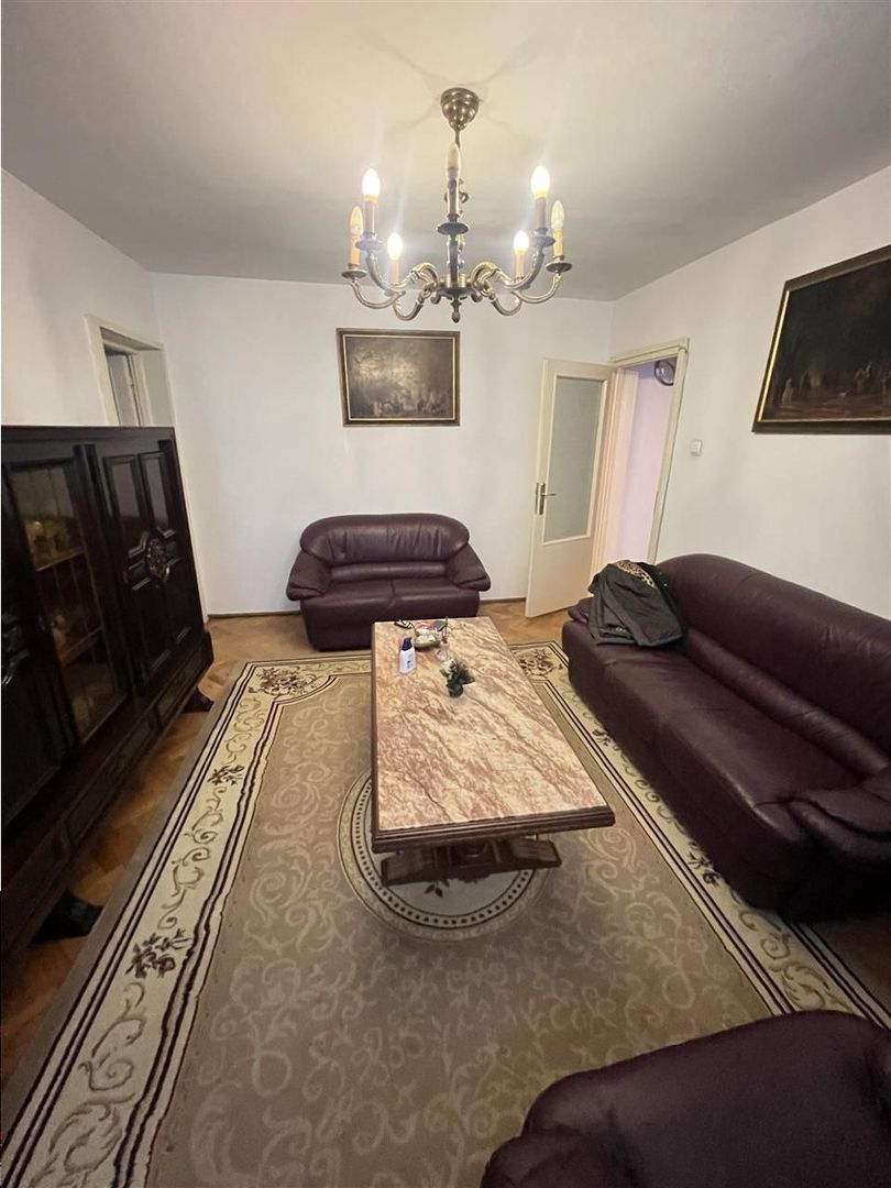 4 camere etaj 1 langa Fac Dragan mobilat utilat - Poză 3