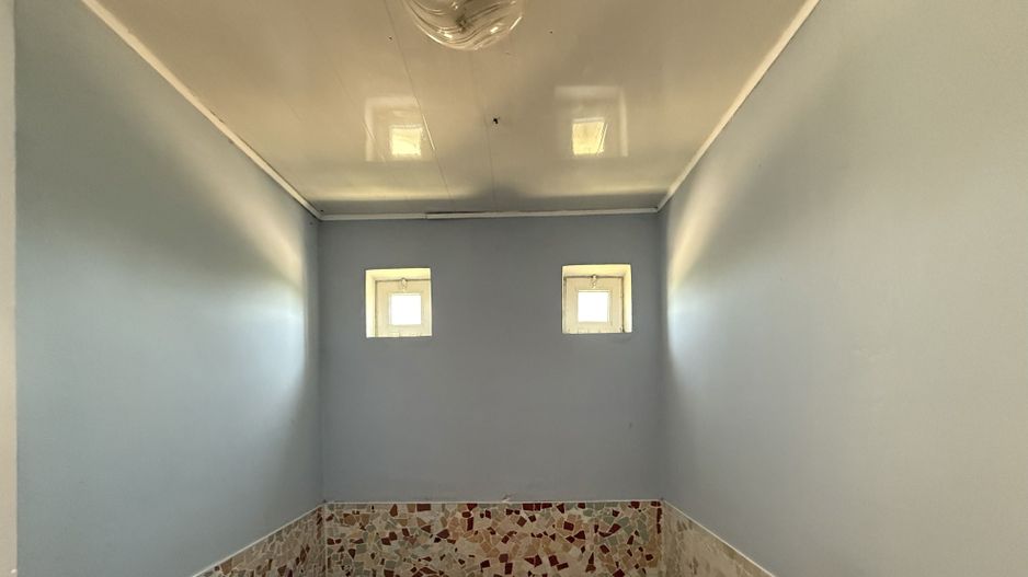 Casă de vânzare în satul Brăila, comuna Băcioi – locuință confortabilă într-un cadru liniștit și pitoresc - Poză 6