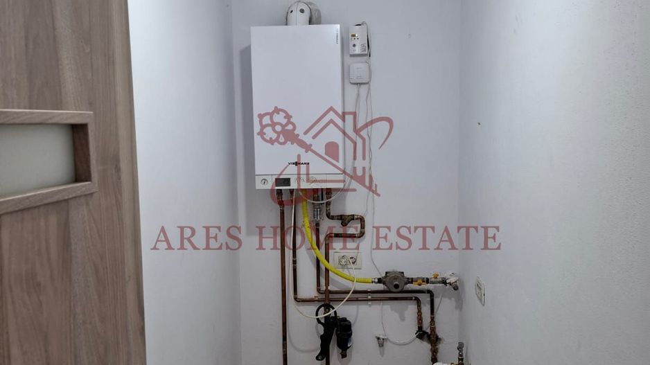 Casă 5 camere, 2 niveluri, intrări și utilități separate – Șag - Poză 21