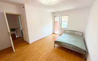 Casa, 4 camere, modern, parcare, curte, balcon, zona Semicentrala - Poză 6