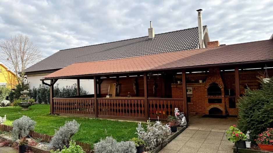 Casa 330 mp | cu teren 2300 mp | Santandrei - langa Oradea - Poză 5