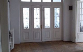 De vanzare Vila interbelica consolidata, Calea Victoriei, Cismigiu - Poză 2