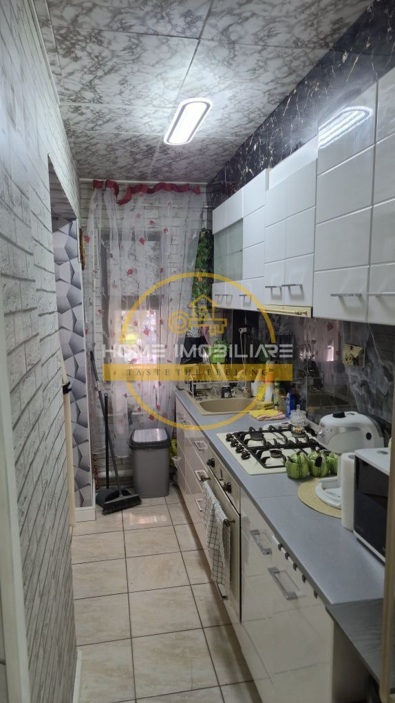 Apartament cu 3 camere/ 46mp/ zona Podu Ros - Poză 6