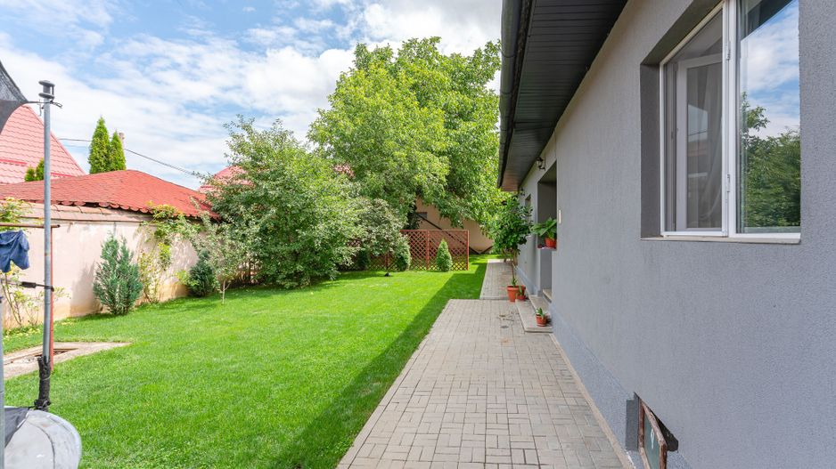 Casa renovata 2016 in Ghimbav - Poză 1