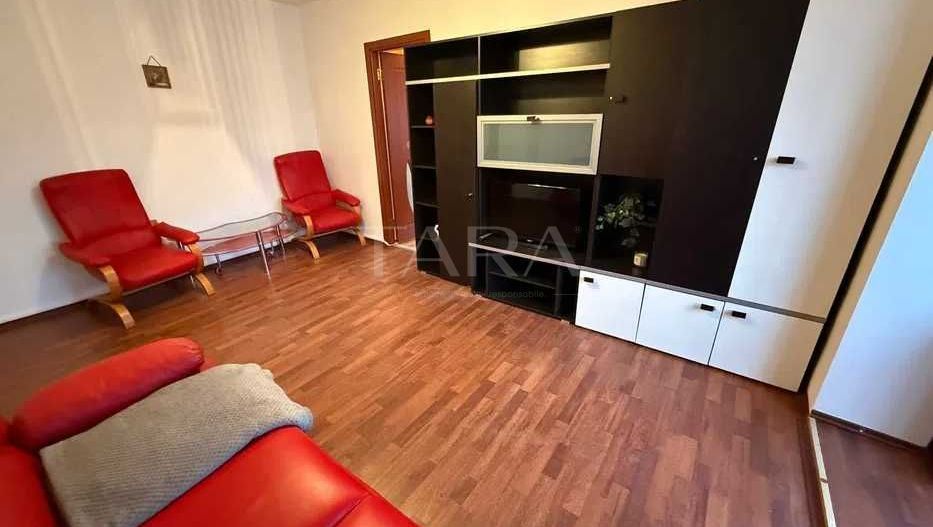 Apartament gata de mutare, mobilat complet, zonă accesibilă. - Poză 1