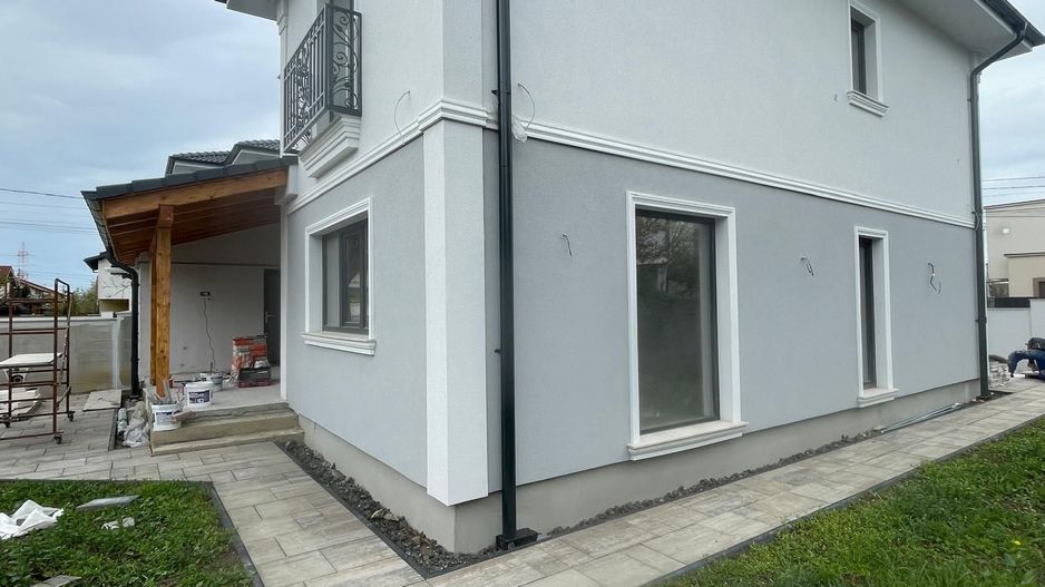 Duplex-4 dormitoare- despartit prin garaj -SUPER POZITIE - Poză 18