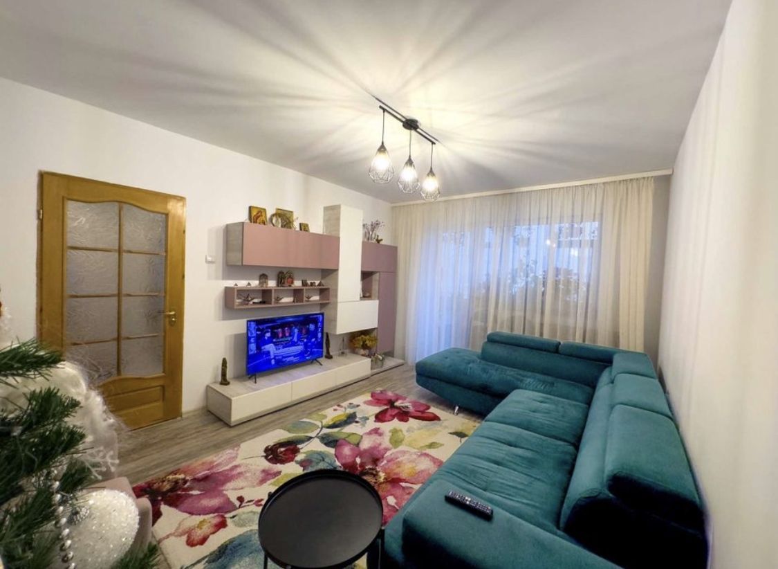 Apartament 2 camere decomandat, renovat,mobilat,utilat,centrala - Poză 6