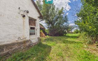 Casă cu teren de 2341 mp, în Bonțești, Arad - Poză 4