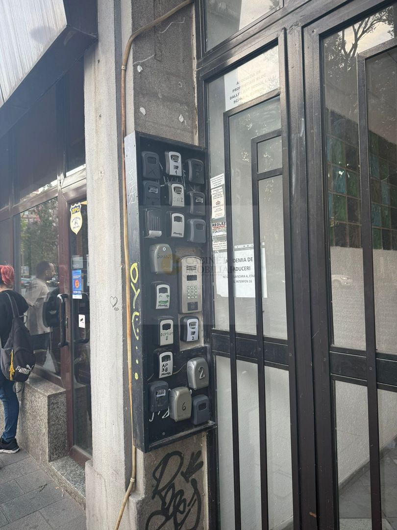 Bloc Dalles- Bd Nicolae Balcescu  | Garsoniera  AIRBNB | Etaj 2 - Poză 7