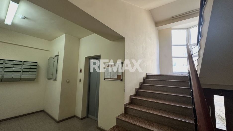 Apartament cu 2 odăi +living ultra centru, Mun. Chișinău - Poză 4