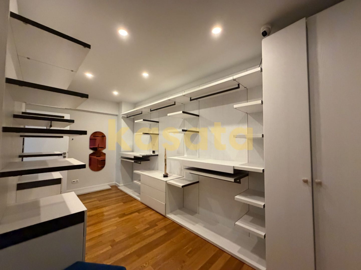 Apartament 4 camere | Premium | Upground | Panoramic Lake & City Views - Poză 28