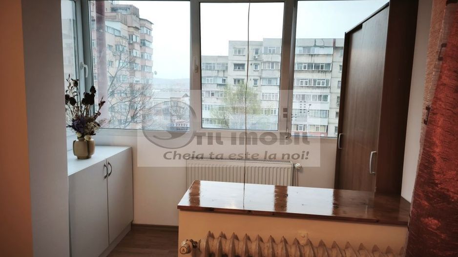 Nicolina - 2 Camere Decomandat, 65 mp - etaj 3 - Negociabil ! - Poză 4