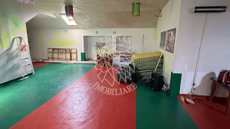 Spatiu comercial 80 mp-ideal spatiu de joaca,sala de curs-Central - Poză 1