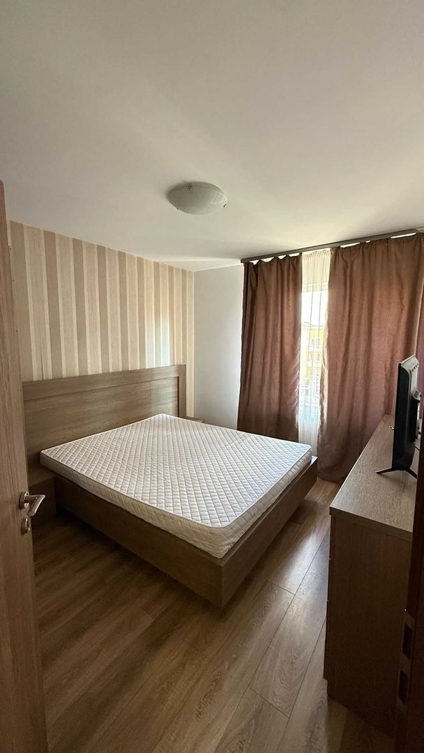 Apartament 2 camere, etaj intermediar, balcon, parcare, Terra - Poză 5