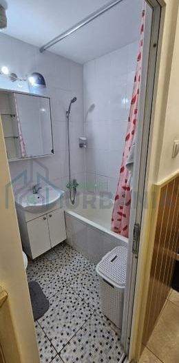 Apartament 1 camera, etaj 1, zona Canta, 34 mp, renovat complet, mobilat si utilat - Poză 2