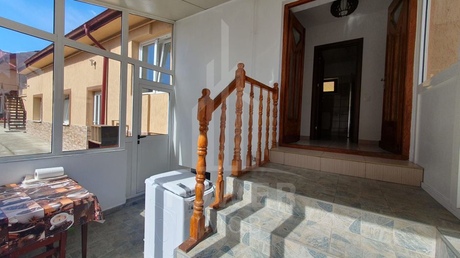 Apartament la casa de inchiriat - 3 camere - Turnisor - Poză 1