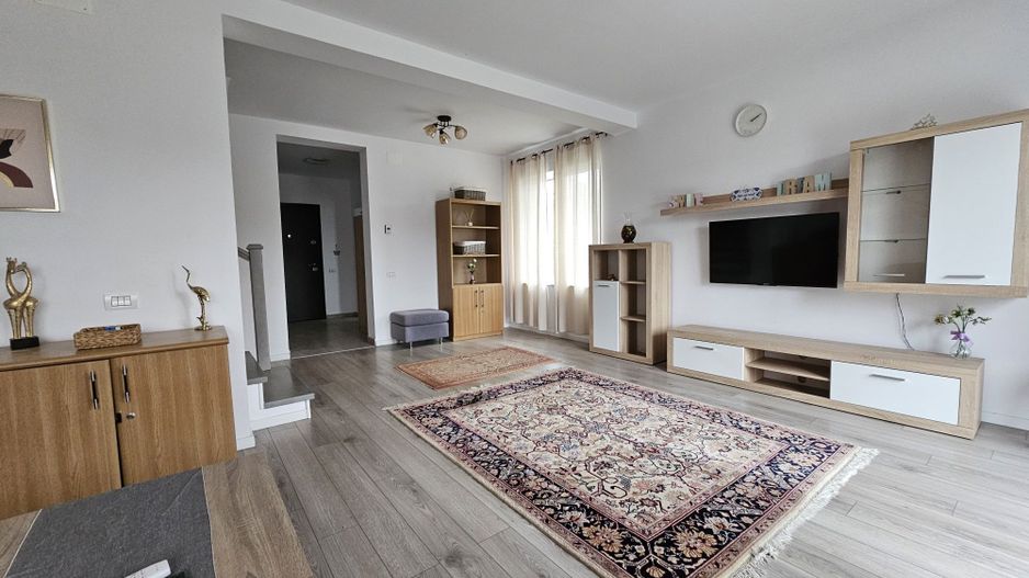 Vila de vanzare | 4 camere | Otopeni-Ana Aslan - Poză 1