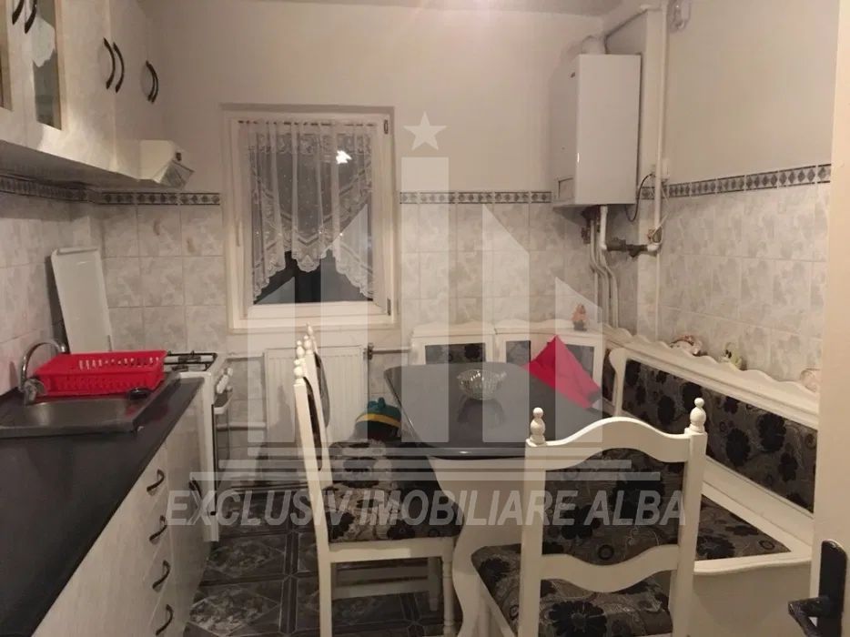 Apartament cu 4 camere de inchiriat, Cetate - Kaufland - Poză 2