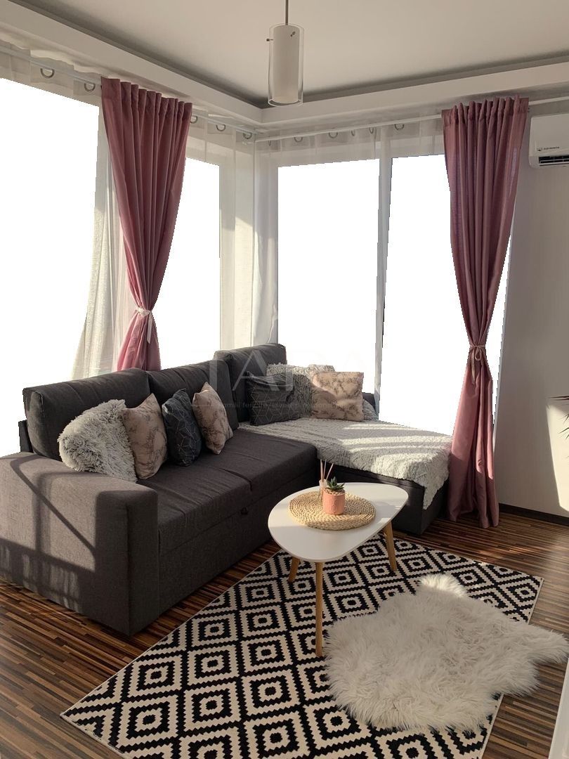 Apartament cu 3 Camere, Mobilat și Utilat, în Floresti. - Poză 1