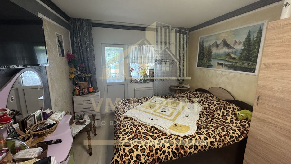 APARTAMENT 2 CAMERE PARTER CAMPULUNG GRUI - Poză 3