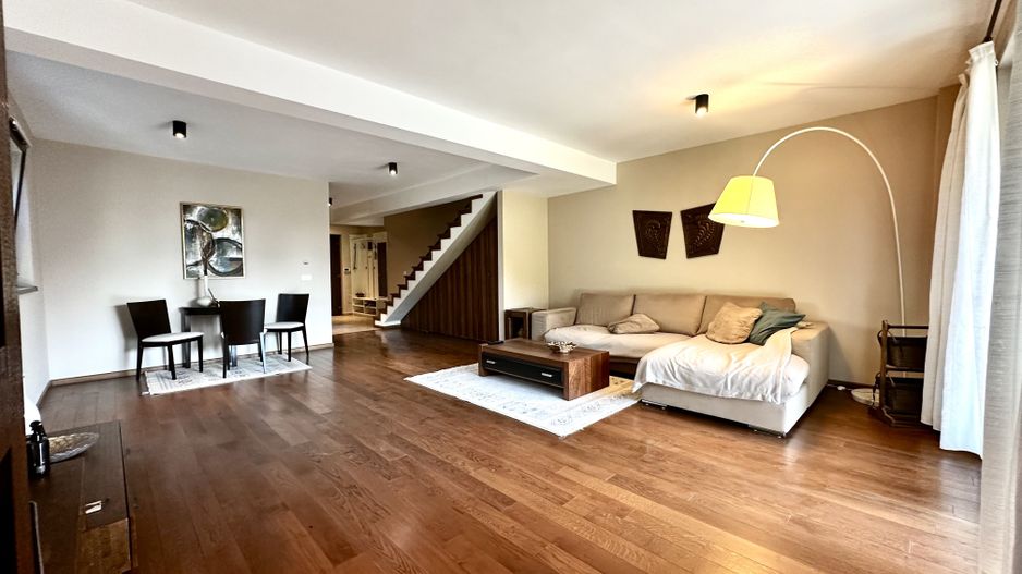 Casa de închiriat - British School - Poză 1