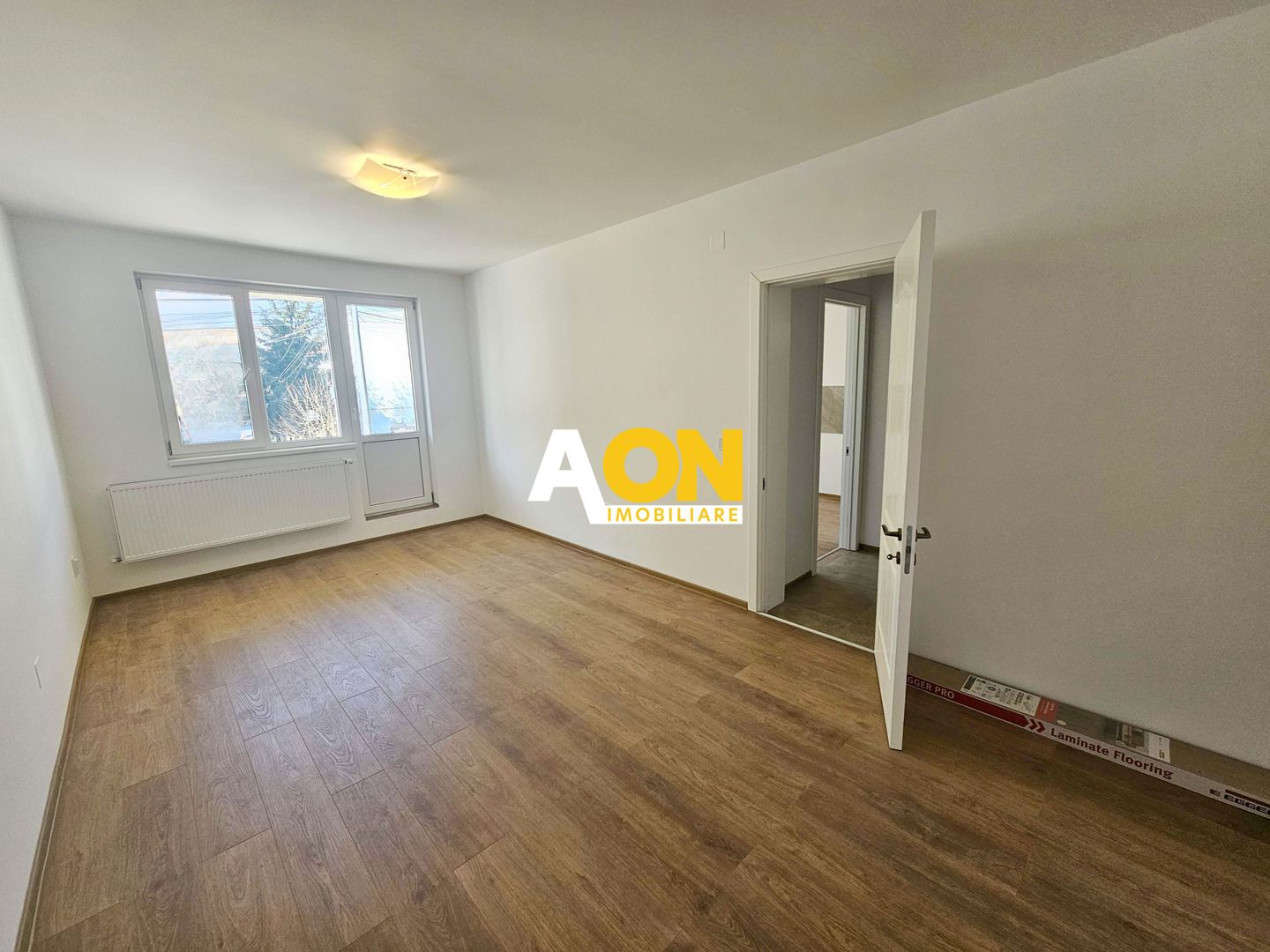 Apartament cu o camera, 40 mp utili + balcon 10 mp, etaj 1, Cetate - Poză 5
