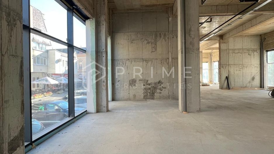 Spațiu comercial premium de închiriat, 200 mp, ultracentral Tg. Mureș - Poză 1