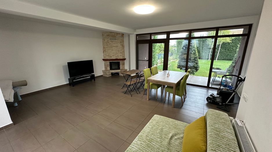 Casă / Vilă cu 4 camere de închiriat în zona Aradului - Poză 5
