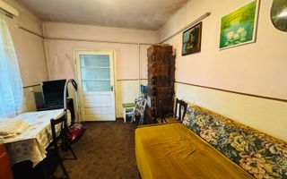 Casa de vânzare 3 camere, 2 intrări, acces auto în curte Gradiste Arad - Poză 7