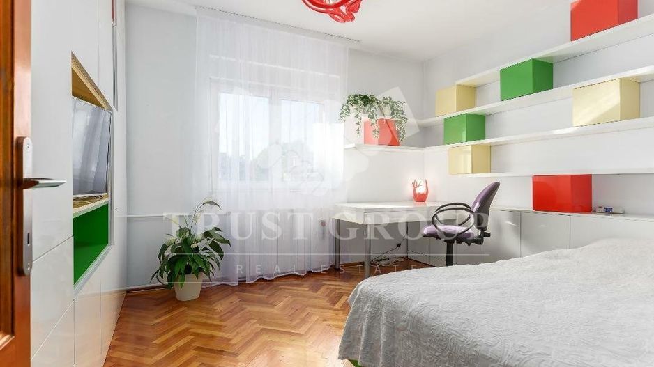 Casa 5 camere | Parcul Circului | Curte libera 300mp - Poză 13