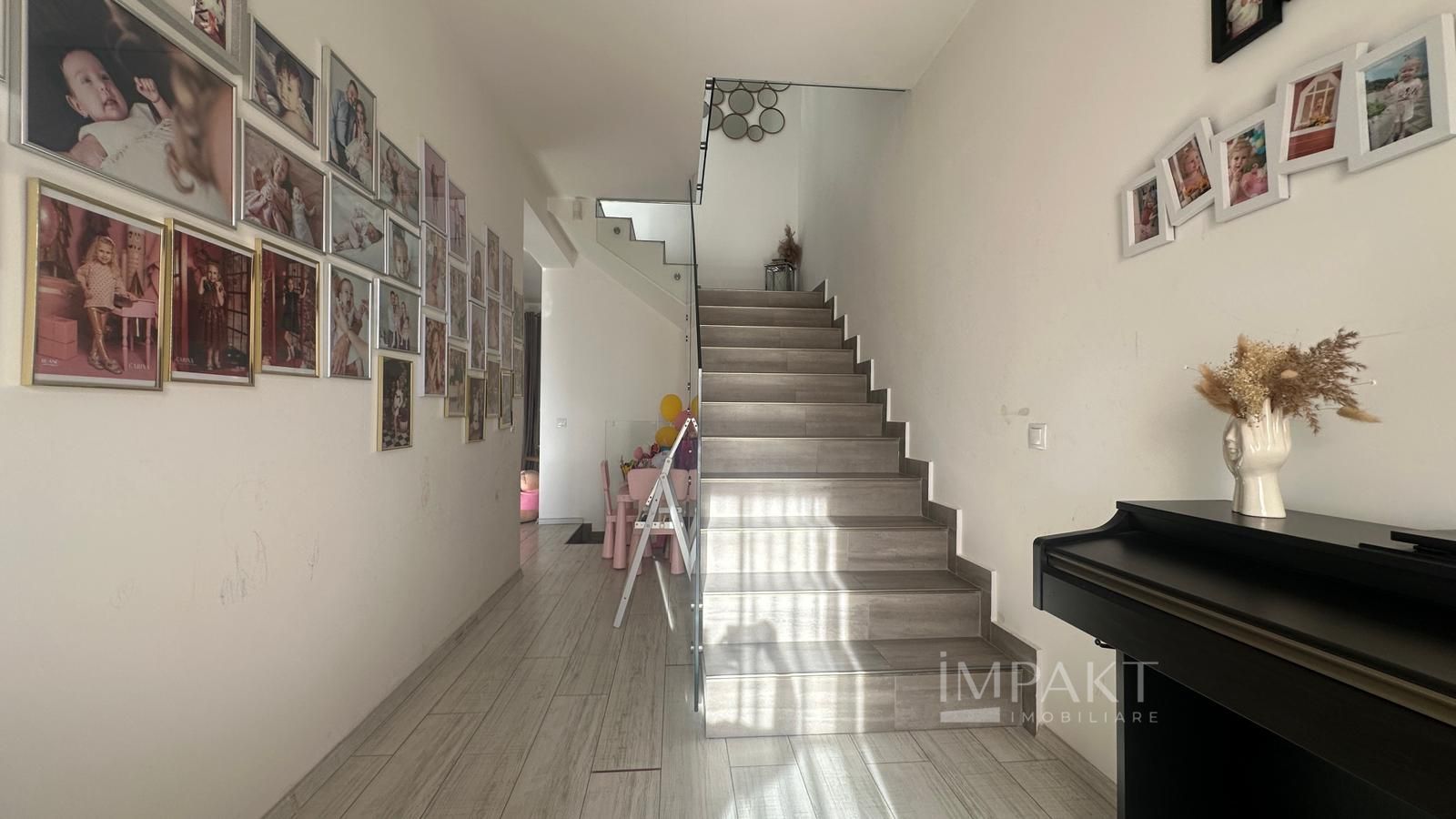Duplex cu vedere panoramica | Garaj | Zona Narciselor | Vivo - Poză 10