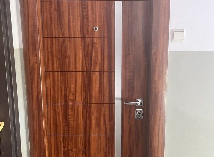 Spre închiriere apartament 3 camere renovat - Poză 6