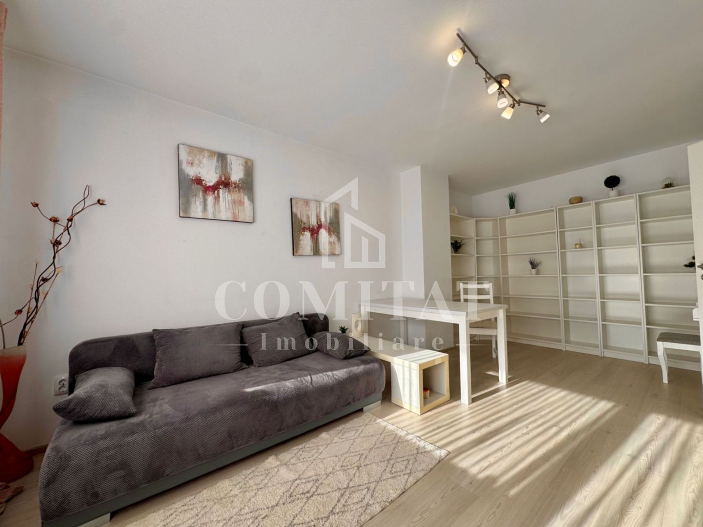 Apartament 2 camere decomandate |Priveliște panoramică asupra orașului - Poză 1