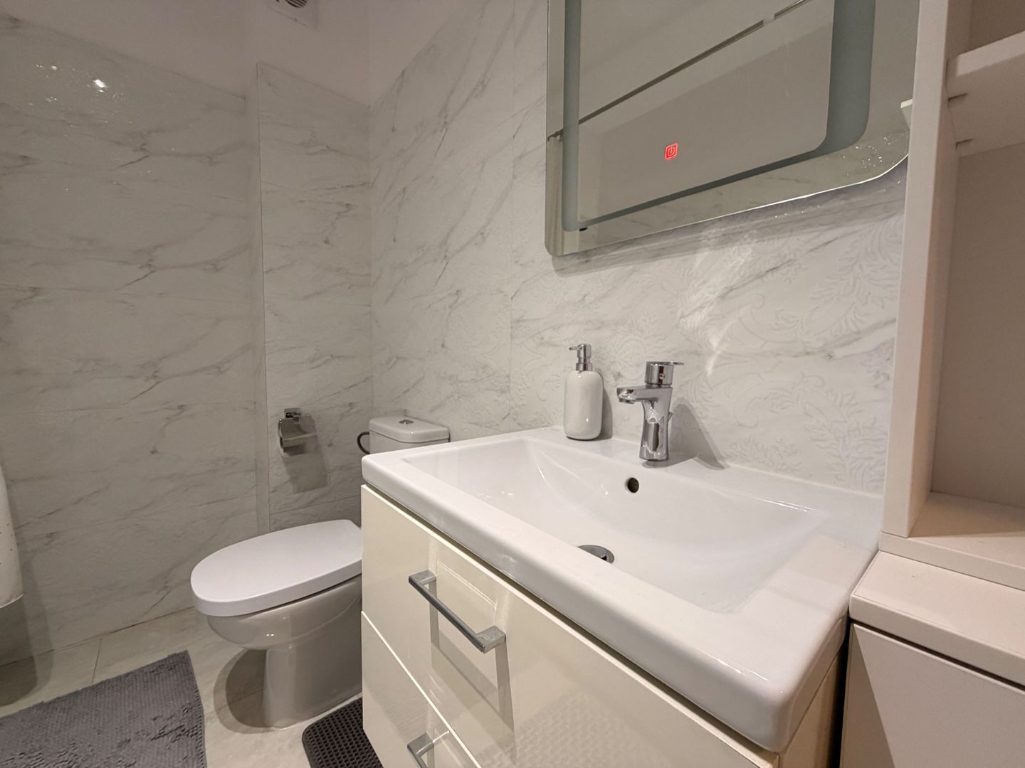 APARTAMENT 2 CAMERE | MOBILAT + UTILAT | LOC DE PARCARE - Poză 11