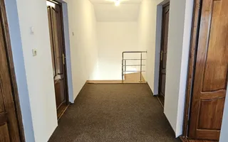 Casă / Vilă cu 8 camere de vânzare în Manastur, Cluj-Napoca - Poză 24