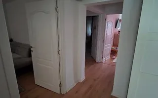 Vanzare Apartament 4 Camere Adiacent Nerva Traian - Centrala Proprie - Poză 12