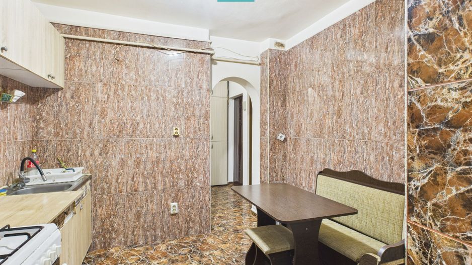 Apartament cu 3 camere de închiriat în Freidorf - Poză 8
