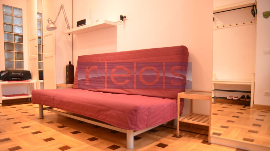 Studio | CAPITALE - Poză 6