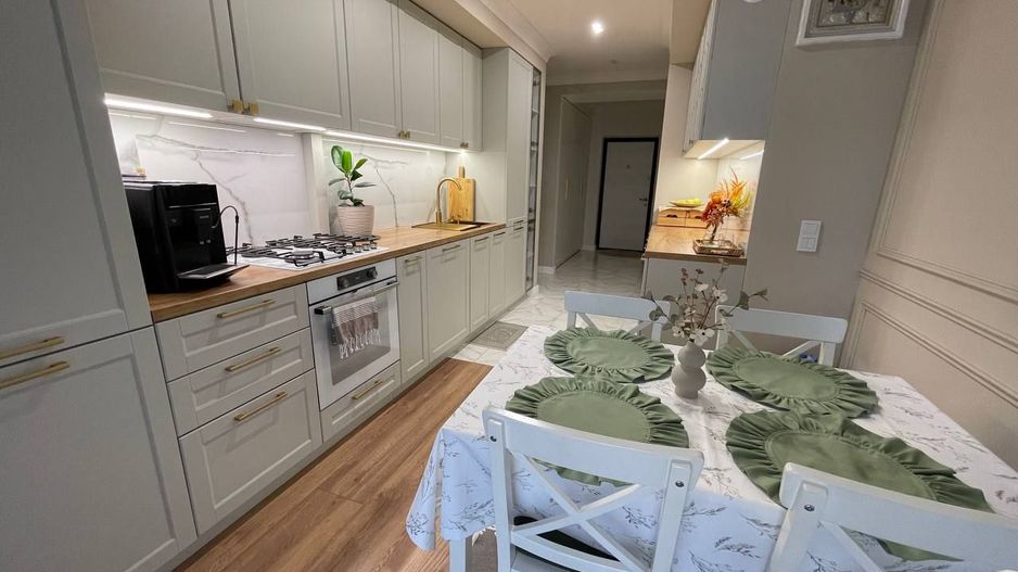 Apartament cu 2 camere + living - Poză 6