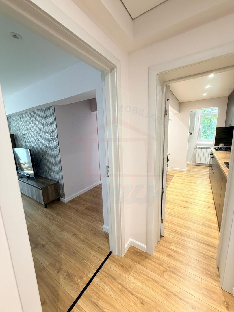Inchiriere apartament 3 camere, Micro 39, etaj 1,sup.70 mp,  P500 euro - Poză 8