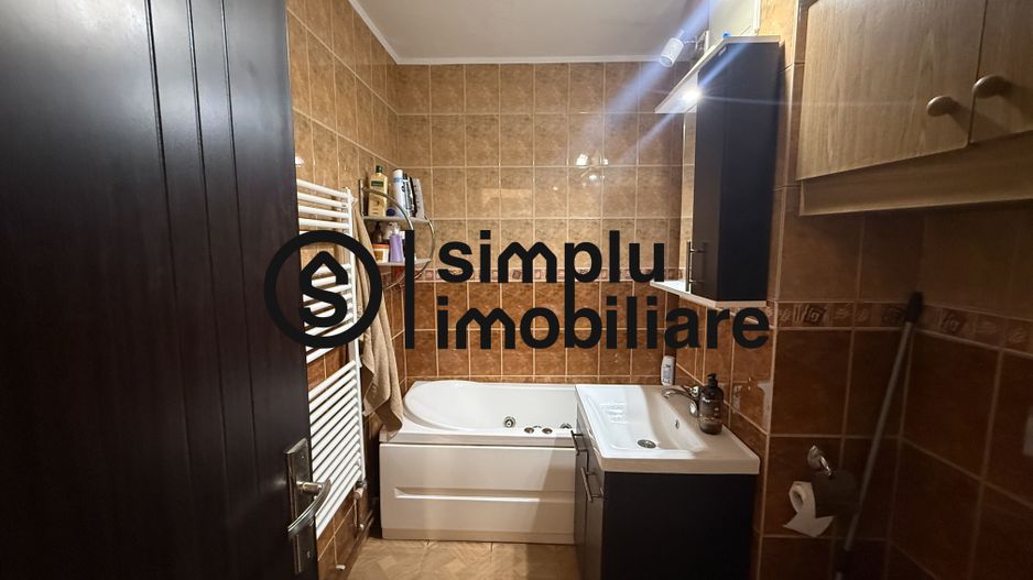 2 decomandate, parter, S-uri - 139 000 Euro - Poză 8